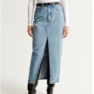 NEW! Abercrombie & Fitch - Denim Maxi Skirt - Medium wash (size 29)